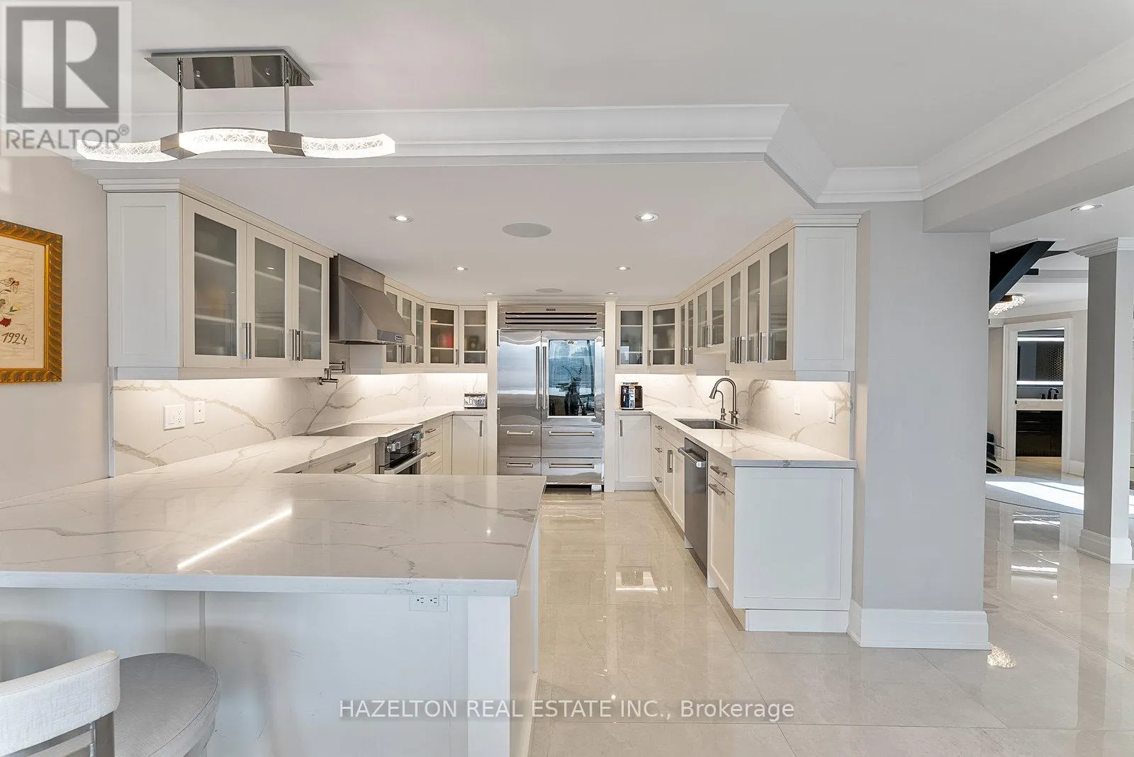 2008 - 110 BLOOR STREET W