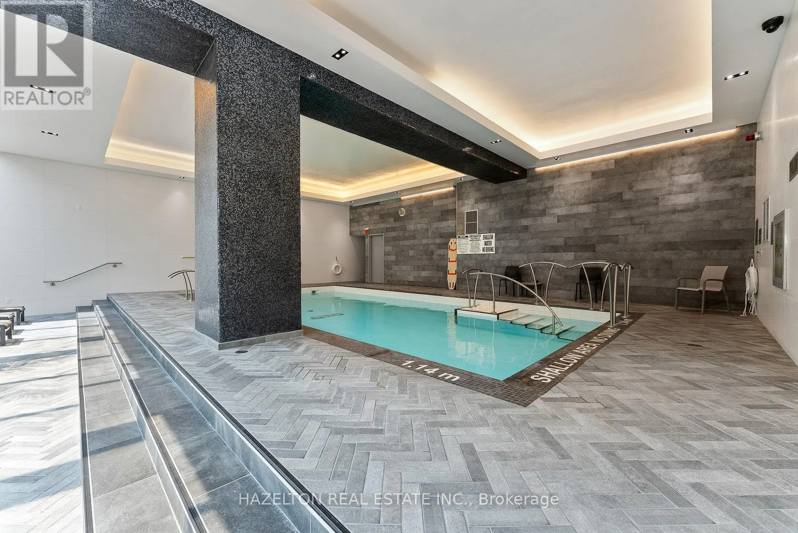 2008 - 110 BLOOR STREET W