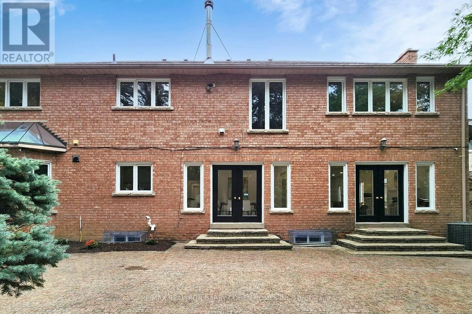 12 LARKFIELD DRIVE
