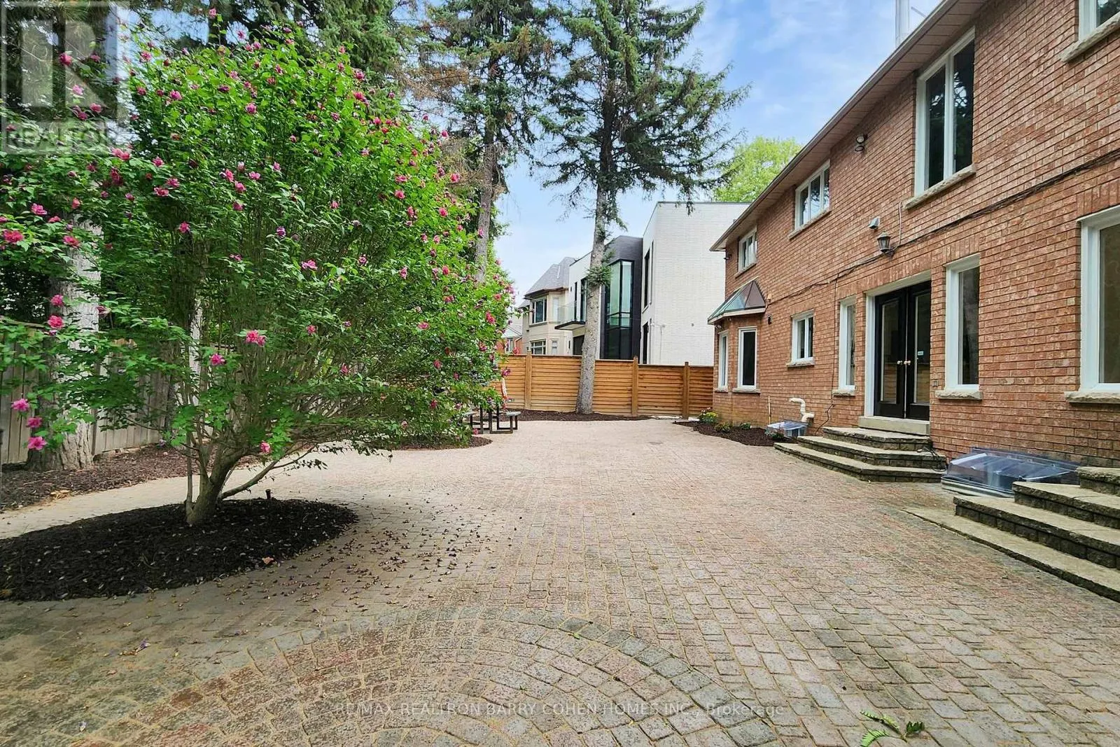 12 LARKFIELD DRIVE
