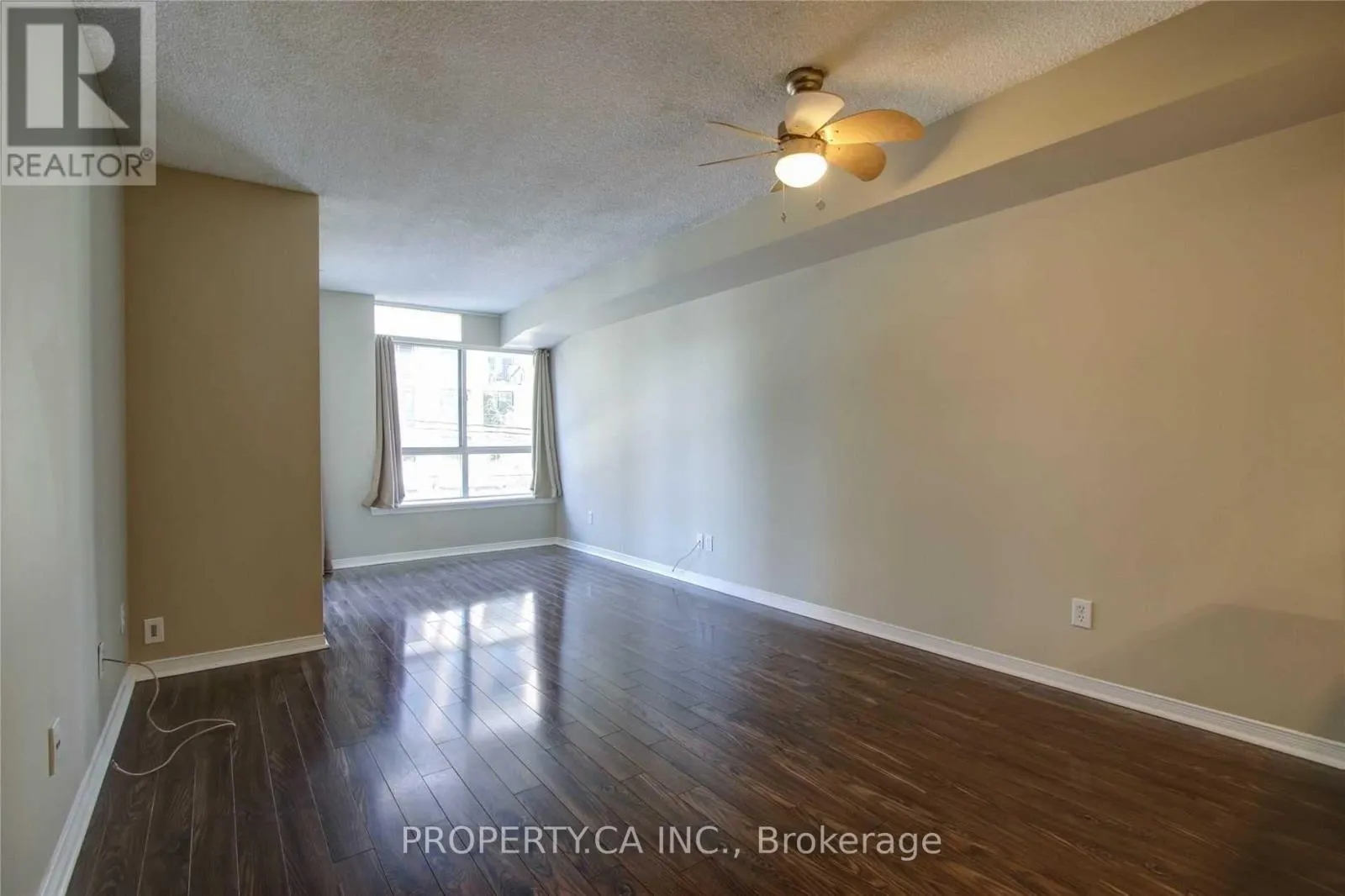 217 - 801 KING STREET W