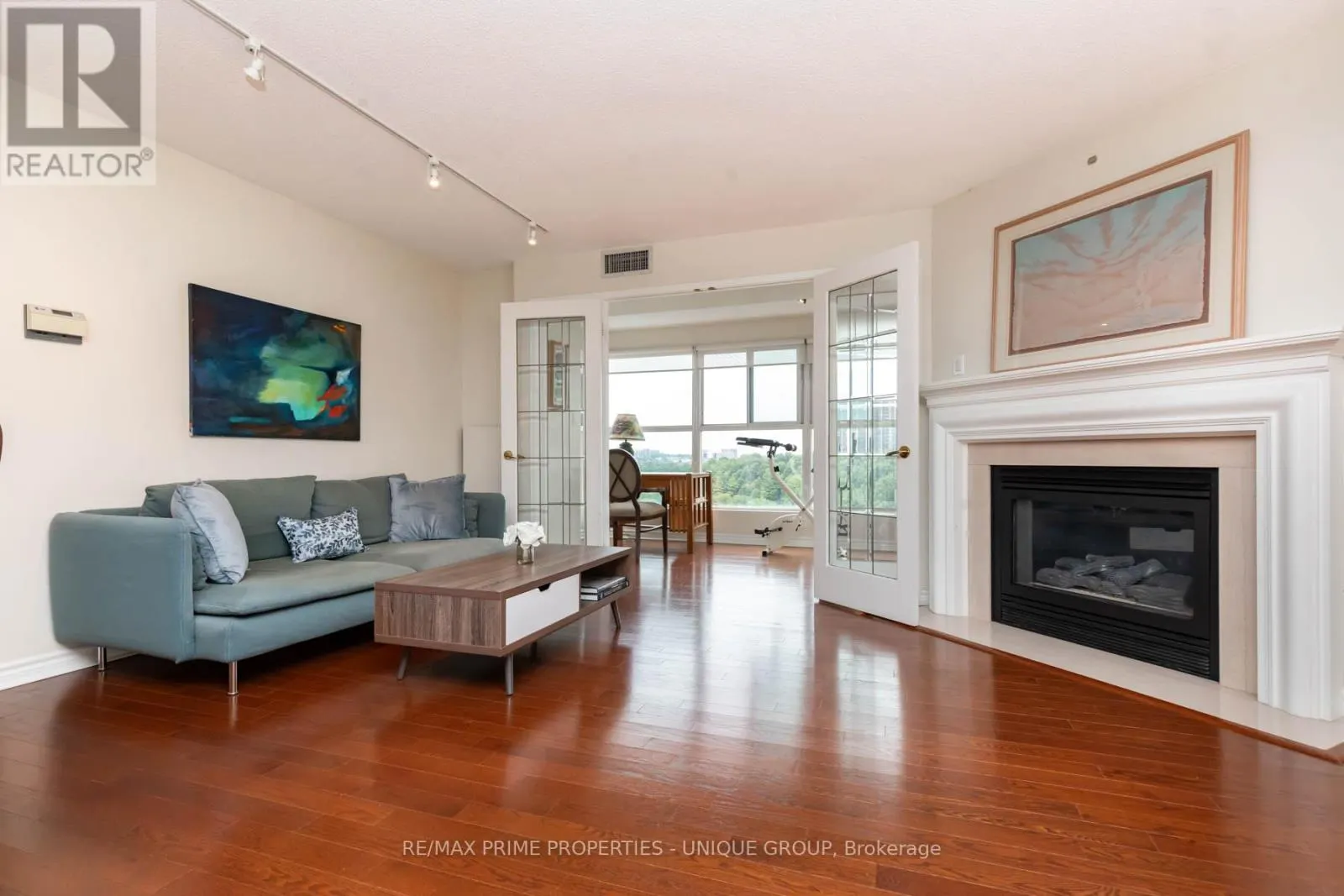 726 - 18 CONCORDE PLACE