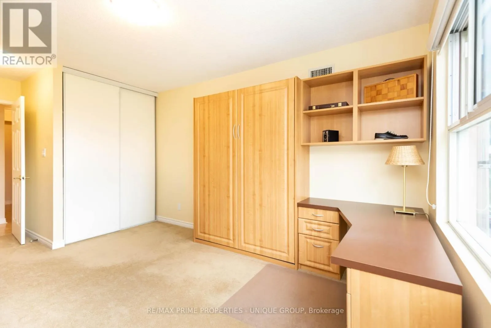 726 - 18 CONCORDE PLACE