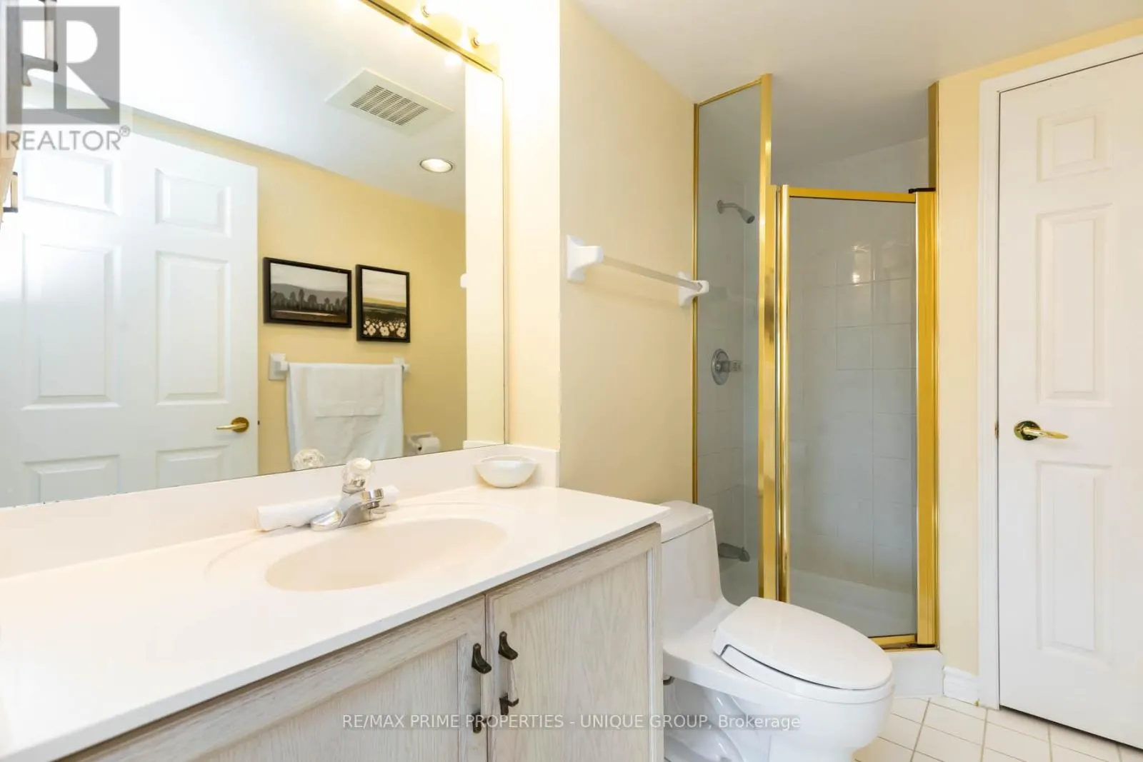 726 - 18 CONCORDE PLACE