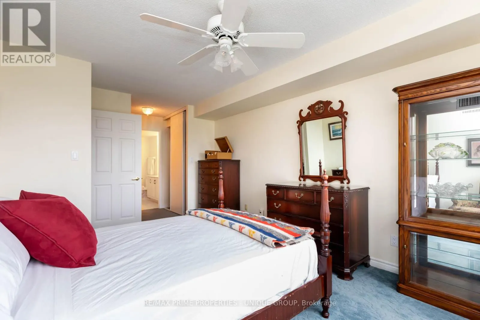 726 - 18 CONCORDE PLACE