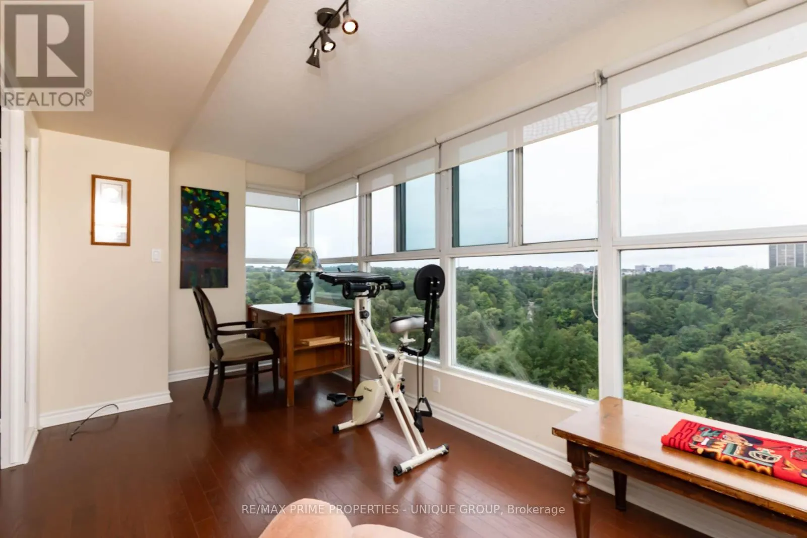 726 - 18 CONCORDE PLACE