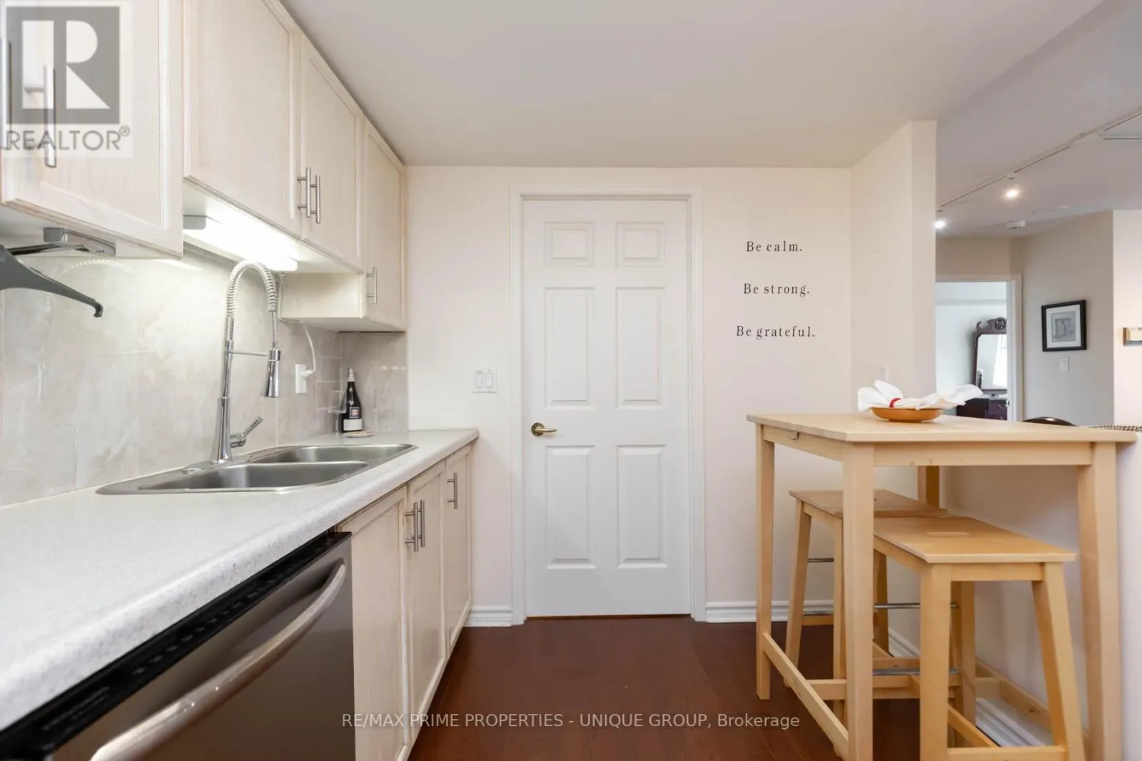 726 - 18 CONCORDE PLACE