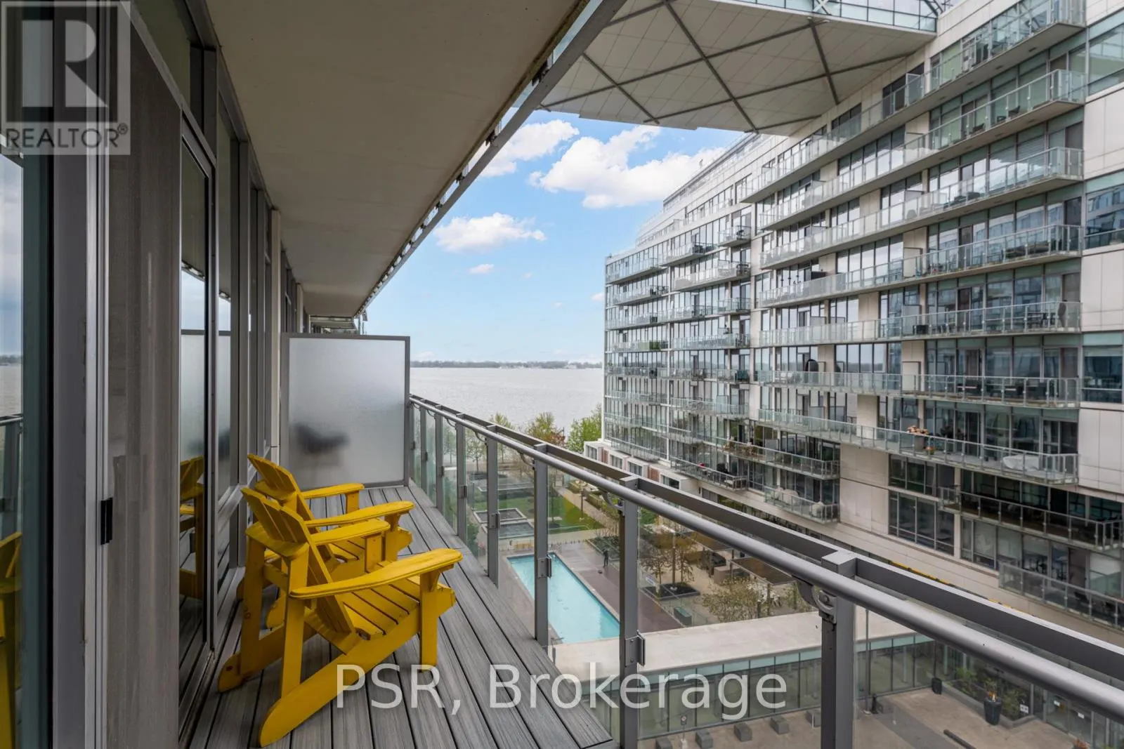 627 - 29 QUEENS QUAY E