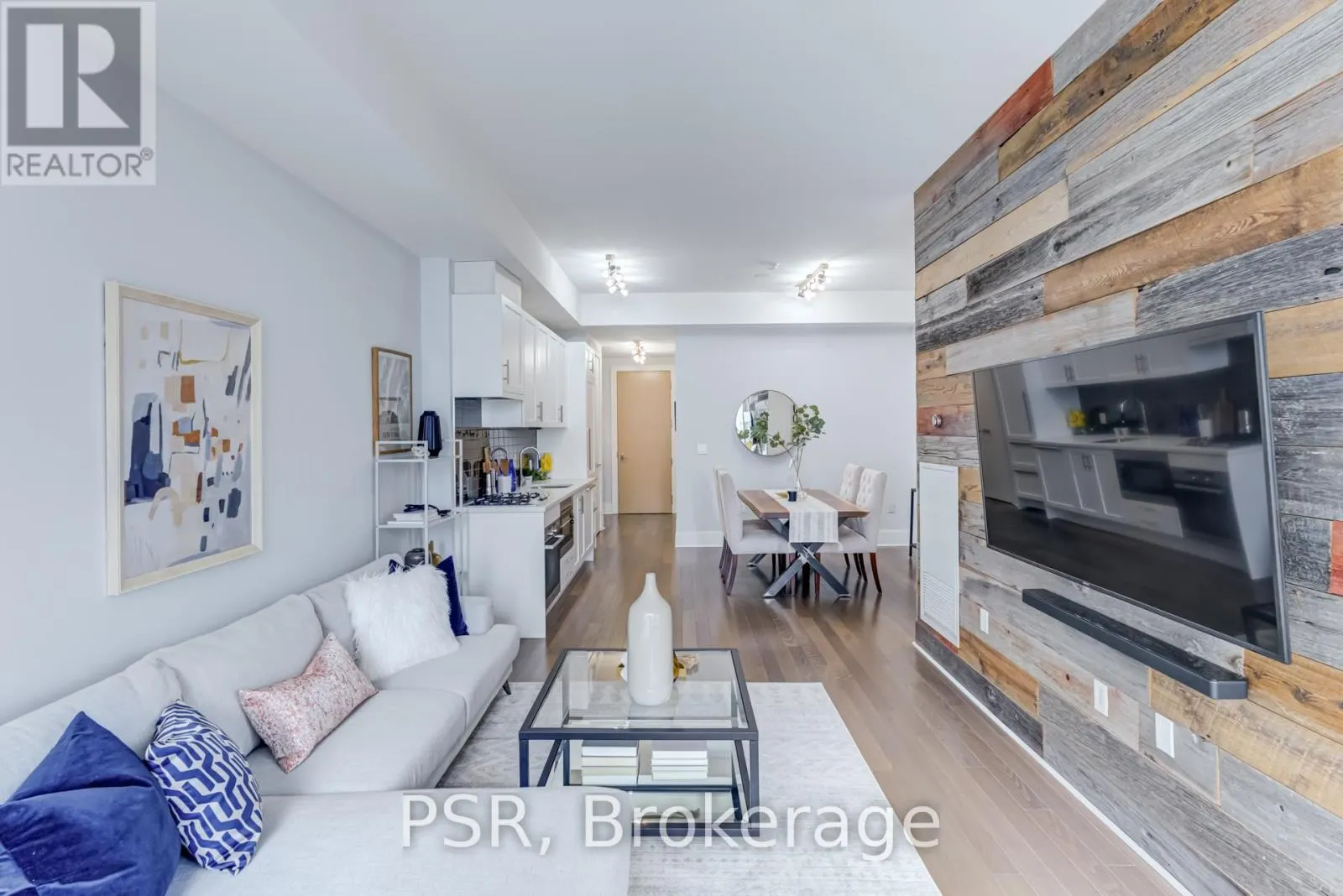 627 - 29 QUEENS QUAY E