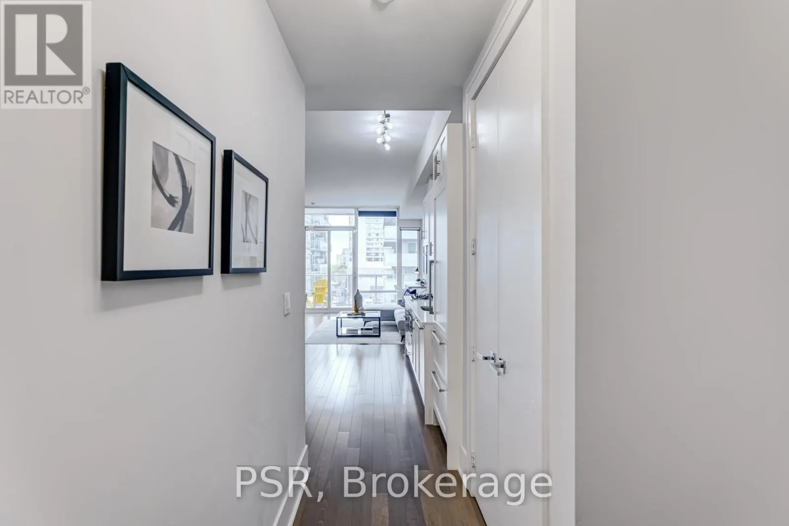 627 - 29 QUEENS QUAY E