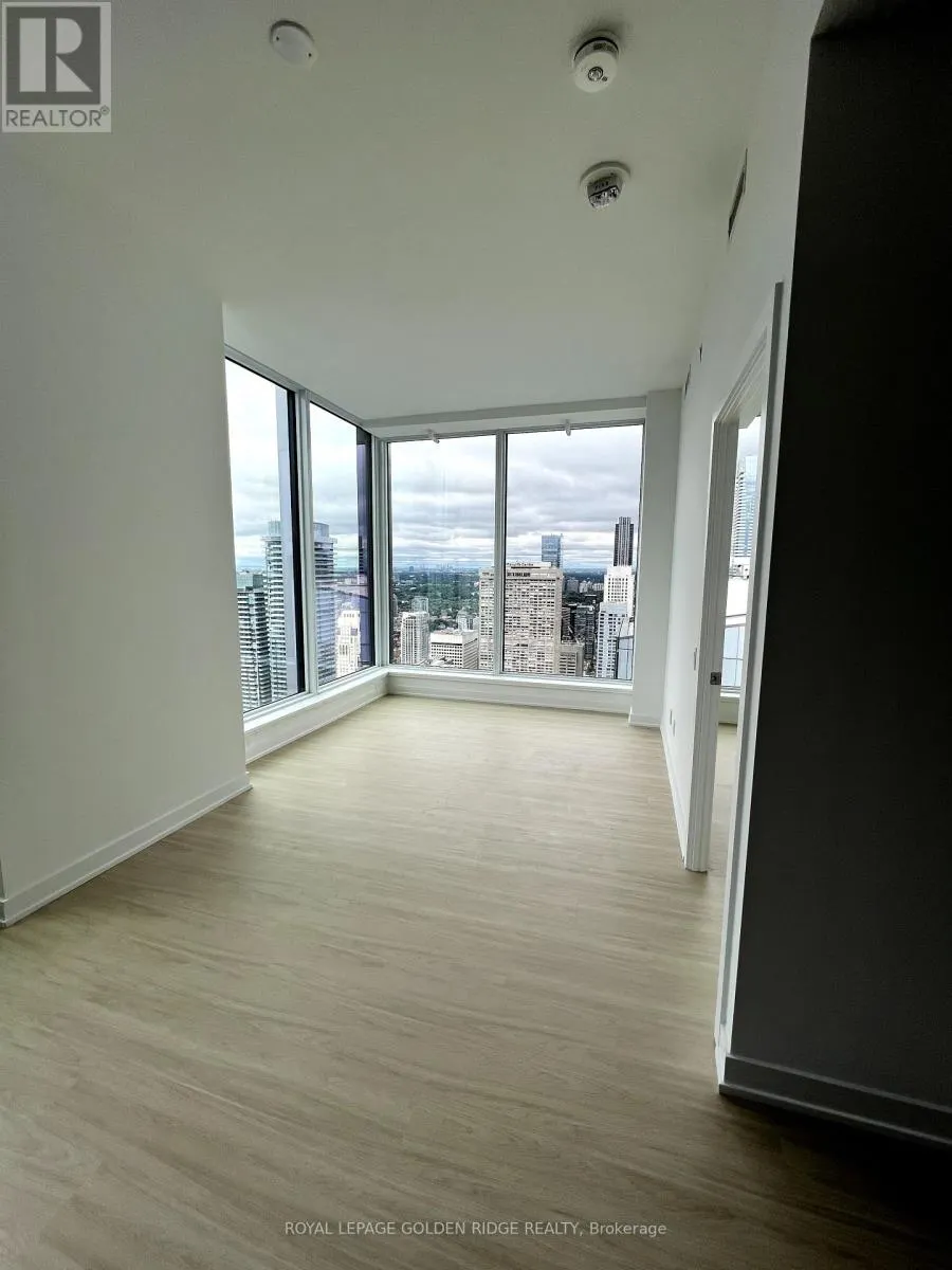 PH02 - 8 WELLESLEY STREET W