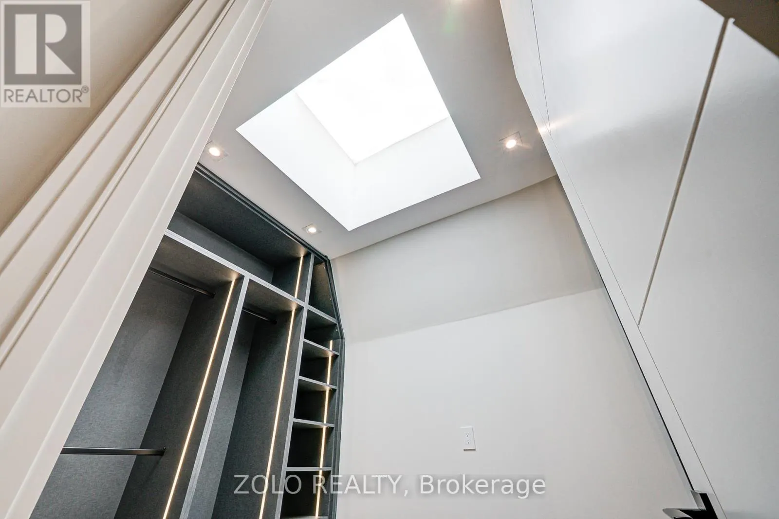 151 DEWBOURNE AVENUE