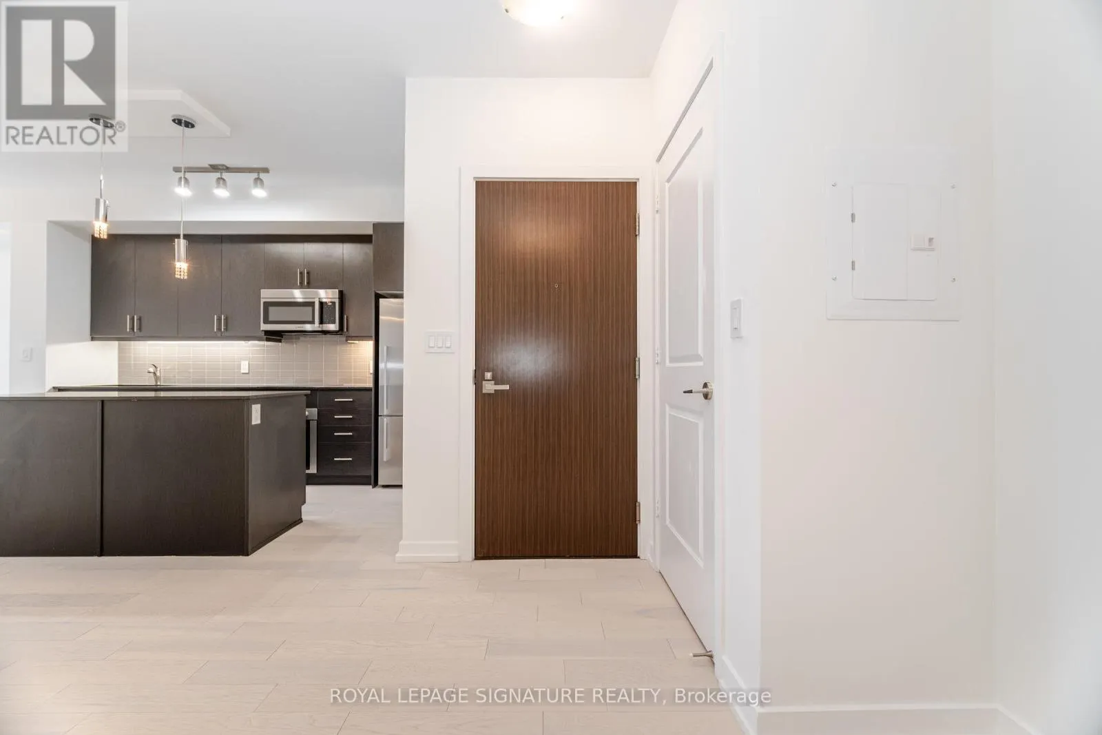 1501 - 1 THE ESPLANADE DRIVE