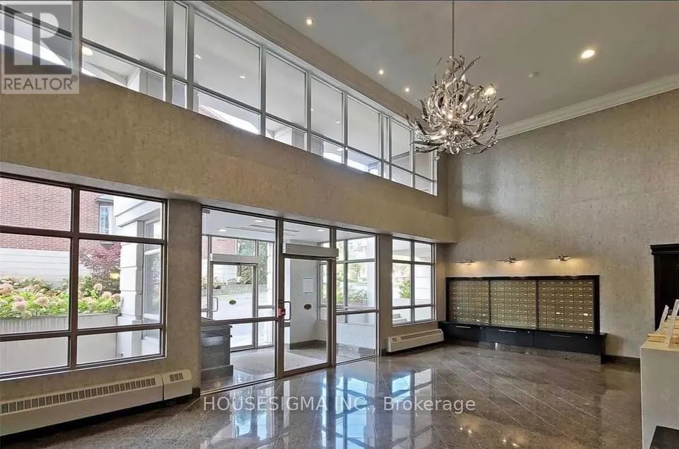 1208 - 2 CLAIRTRELL ROAD
