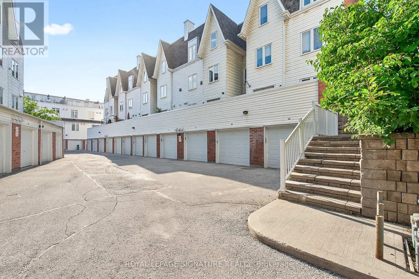 411 - 12 SUDBURY STREET
