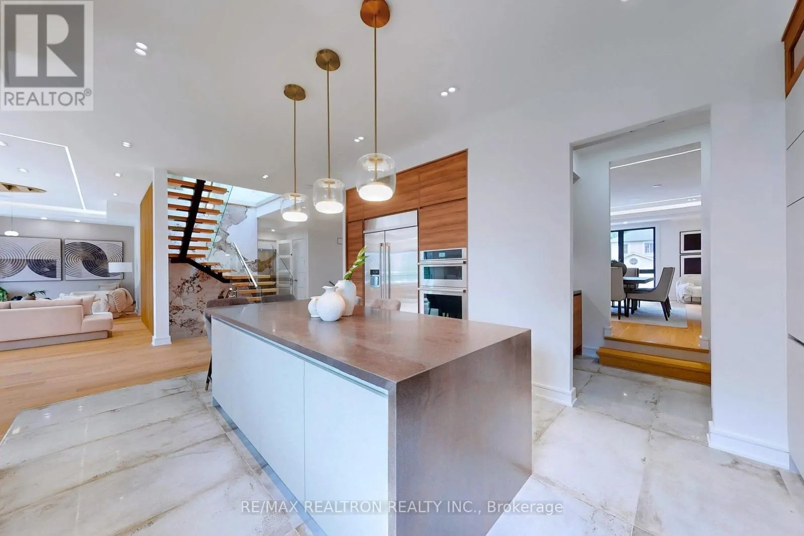 103 BEVDALE ROAD
