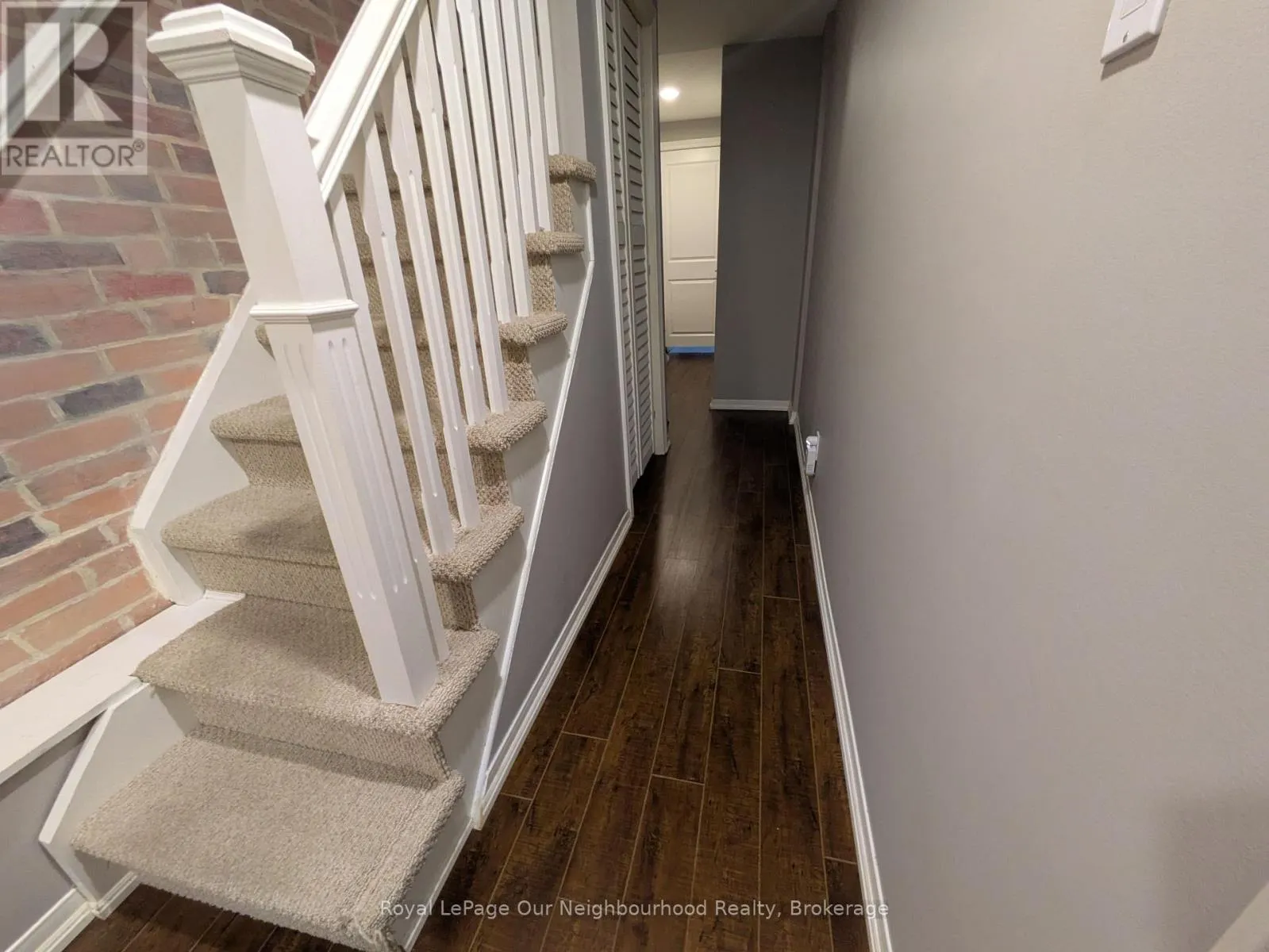 LOWER - 86 ASQUITH AVENUE