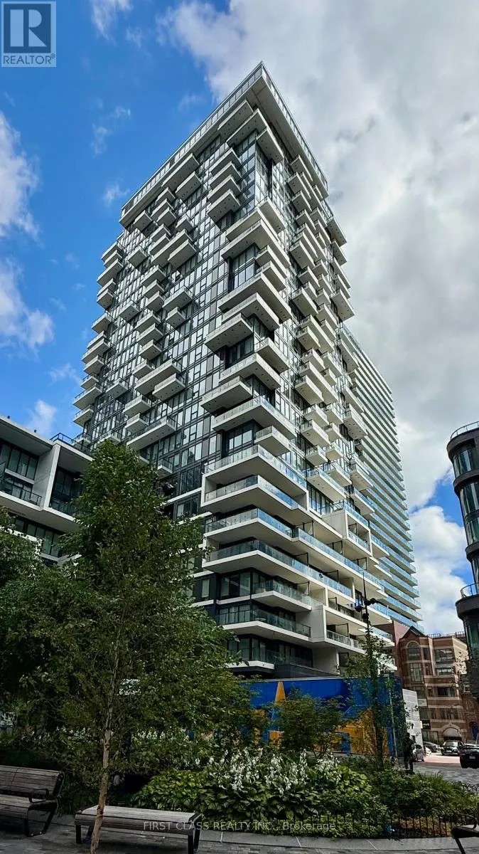 1802 - 77 SHUTER STREET