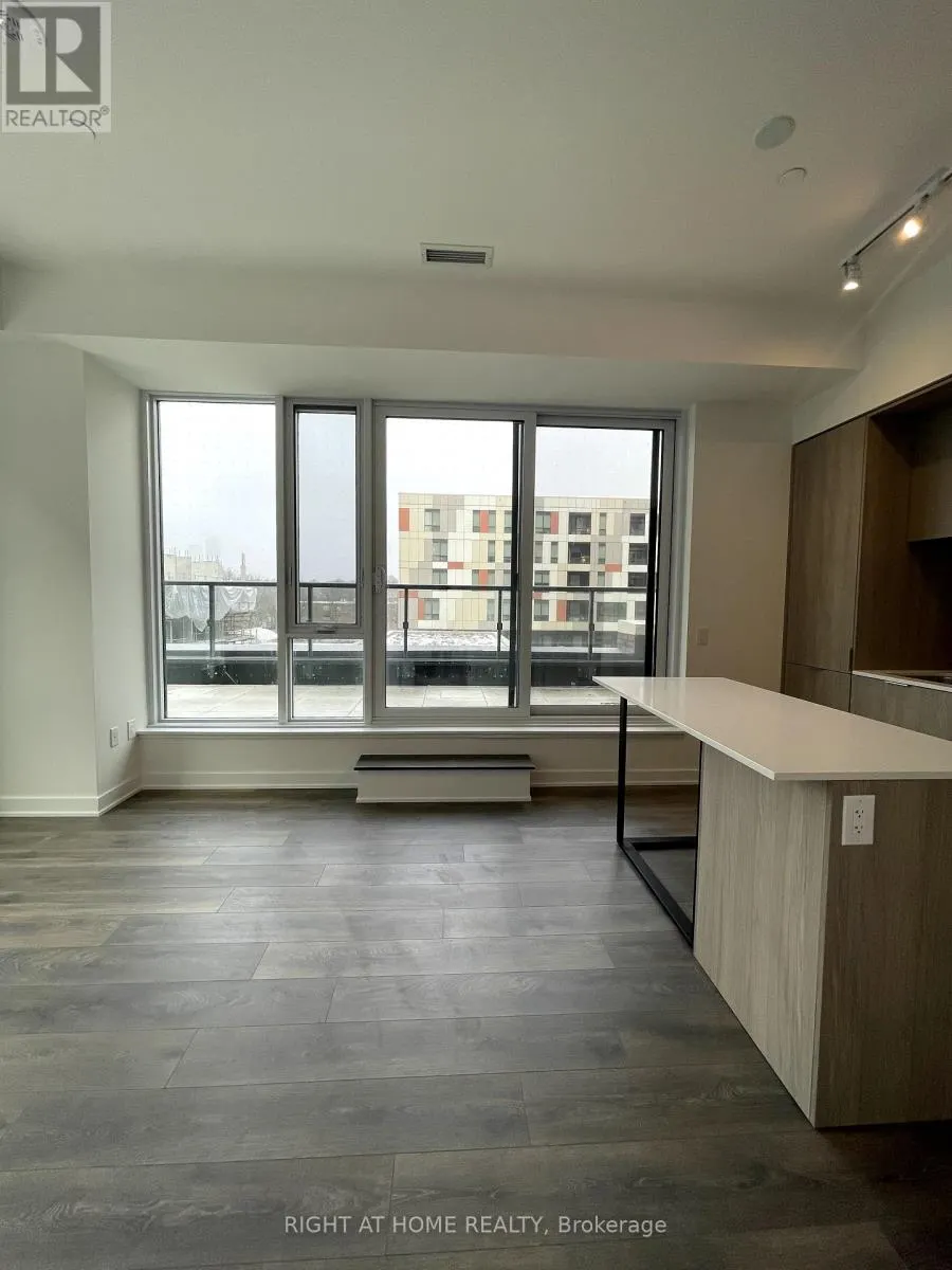 415W - 35 TUBMAN AVENUE