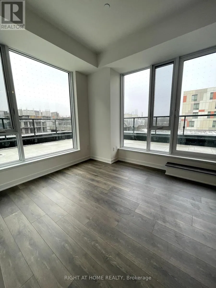 415W - 35 TUBMAN AVENUE