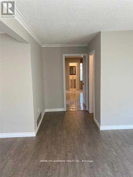 UPPER - 120 MICMAC CRESCENT