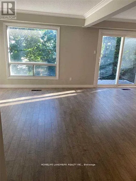 UPPER - 120 MICMAC CRESCENT