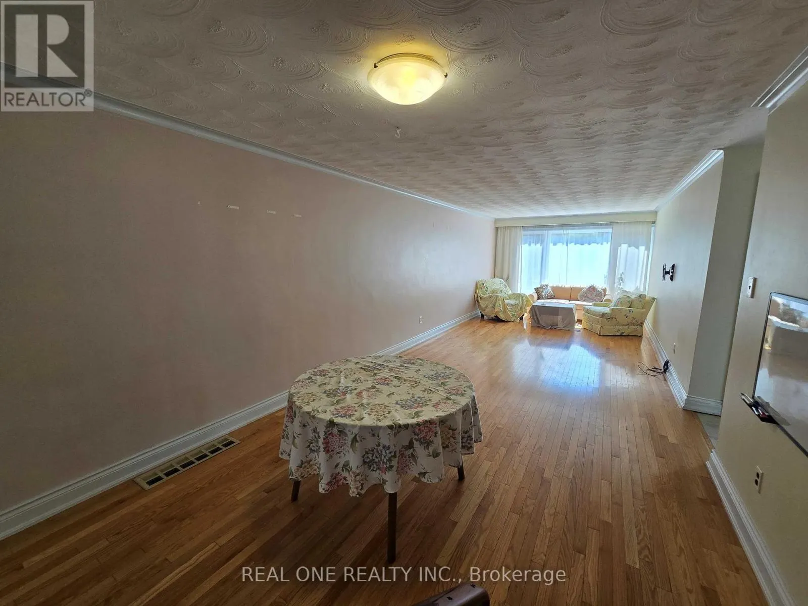 37 BESSARION ROAD