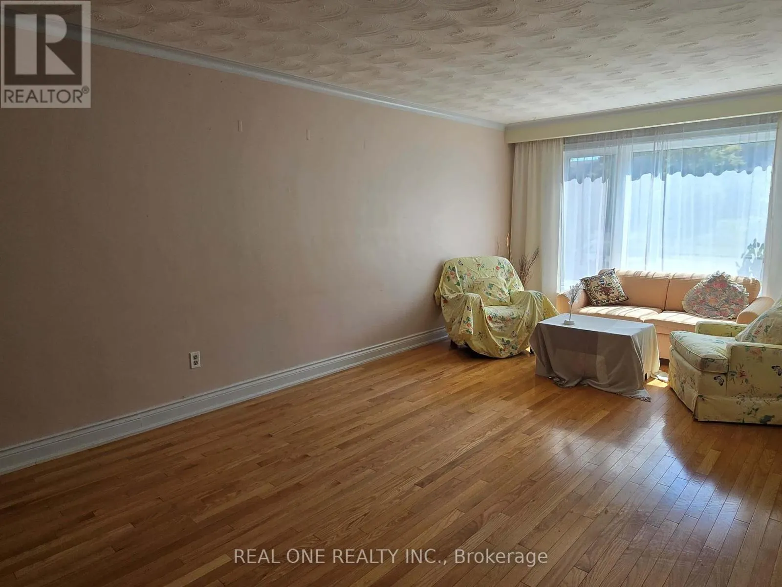 37 BESSARION ROAD