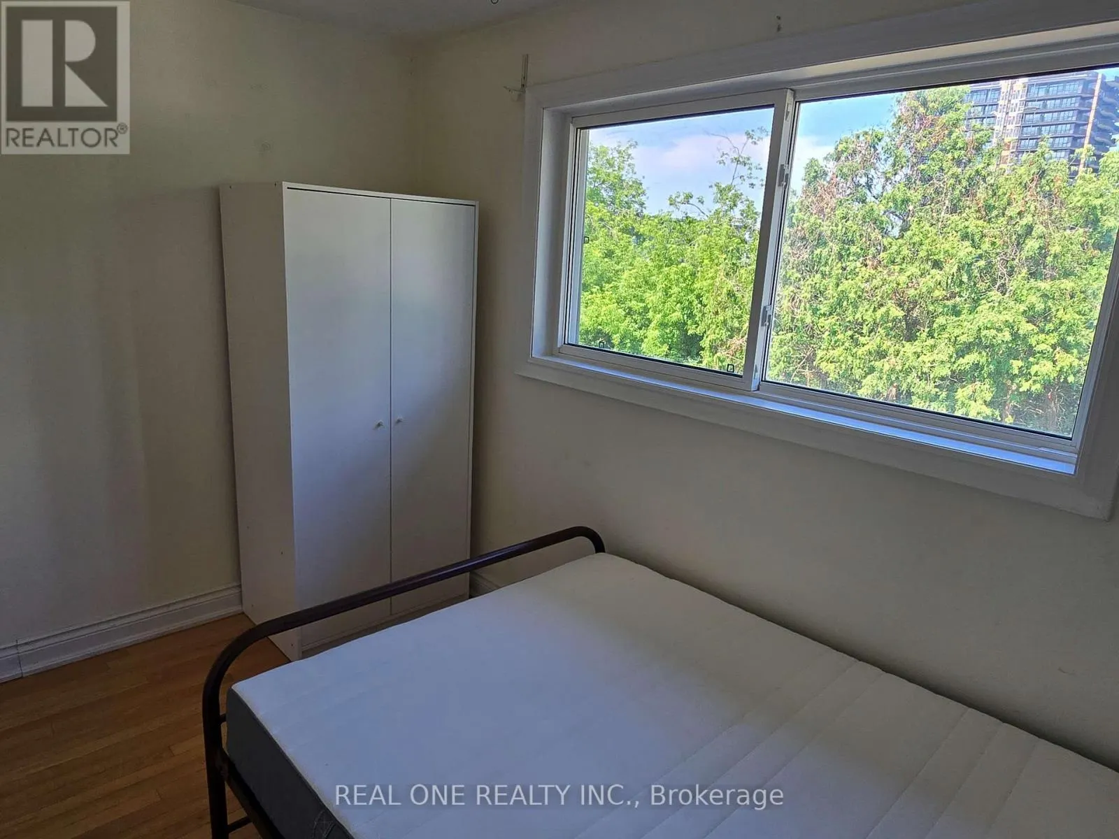 37 BESSARION ROAD