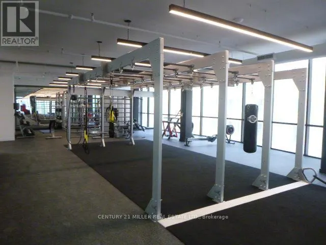 1005 - 85 WOOD STREET
