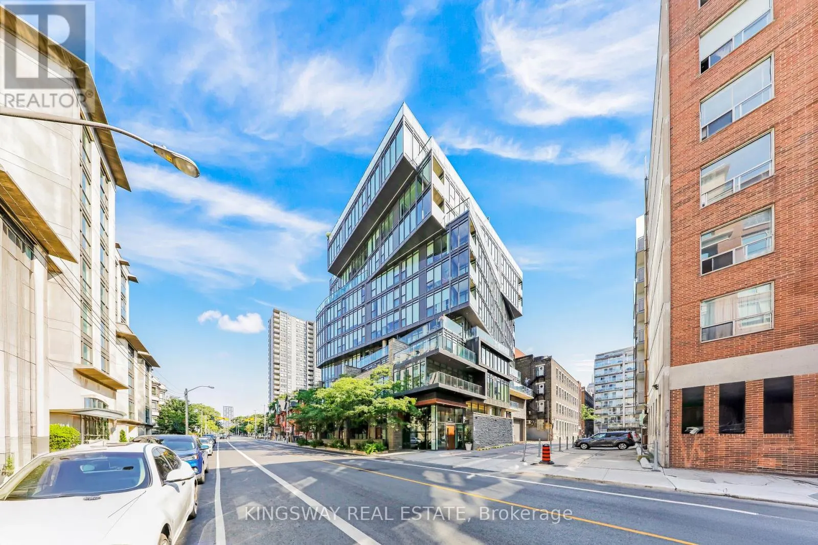 307 - 15 BEVERLEY STREET