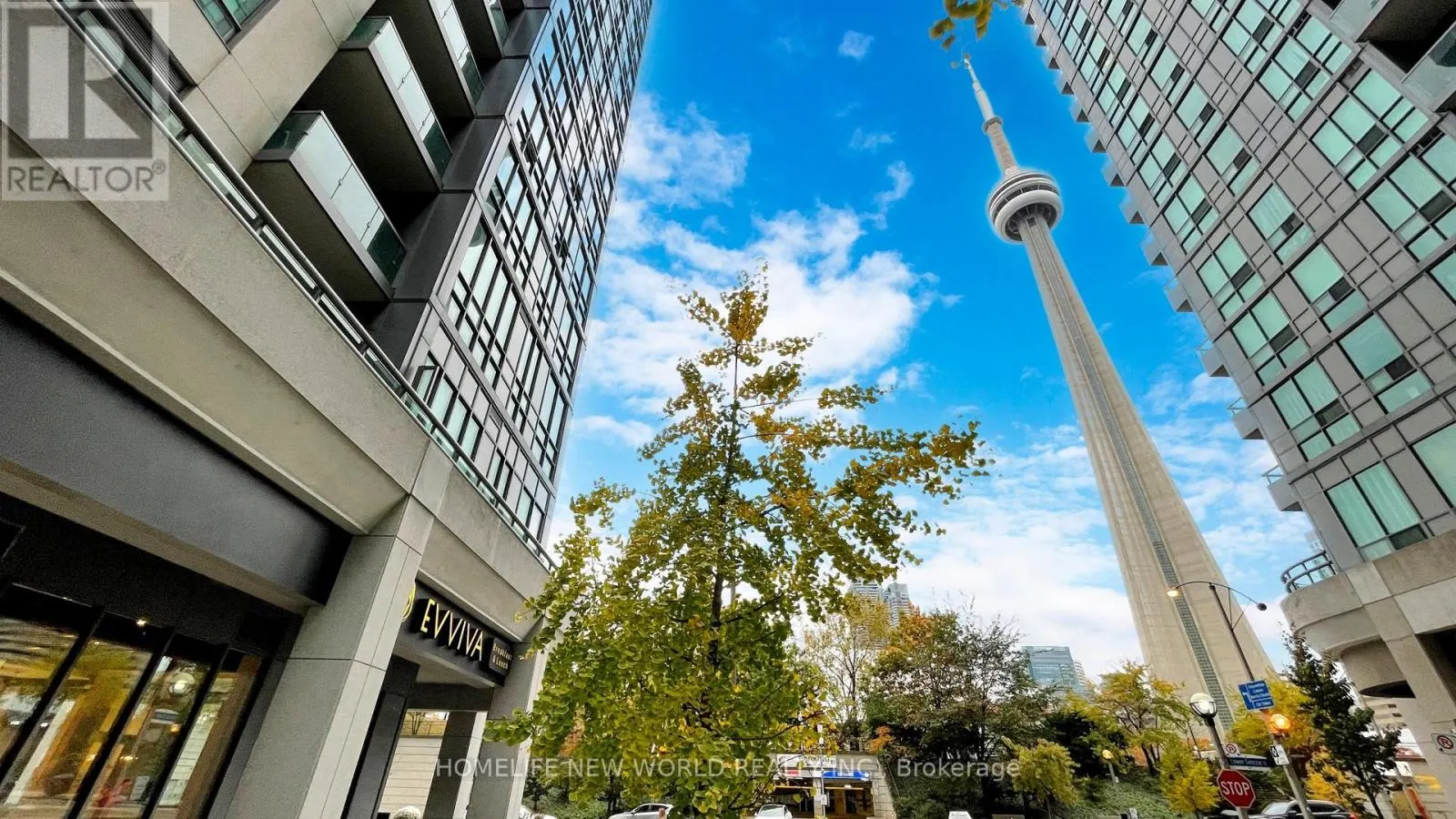 1222 - 25 LOWER SIMCOE STREET