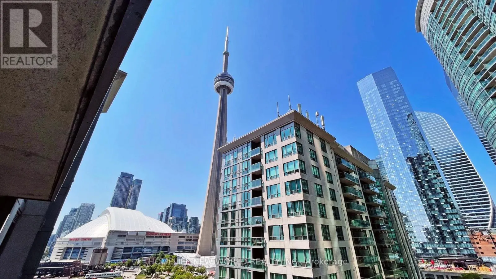 1222 - 25 LOWER SIMCOE STREET