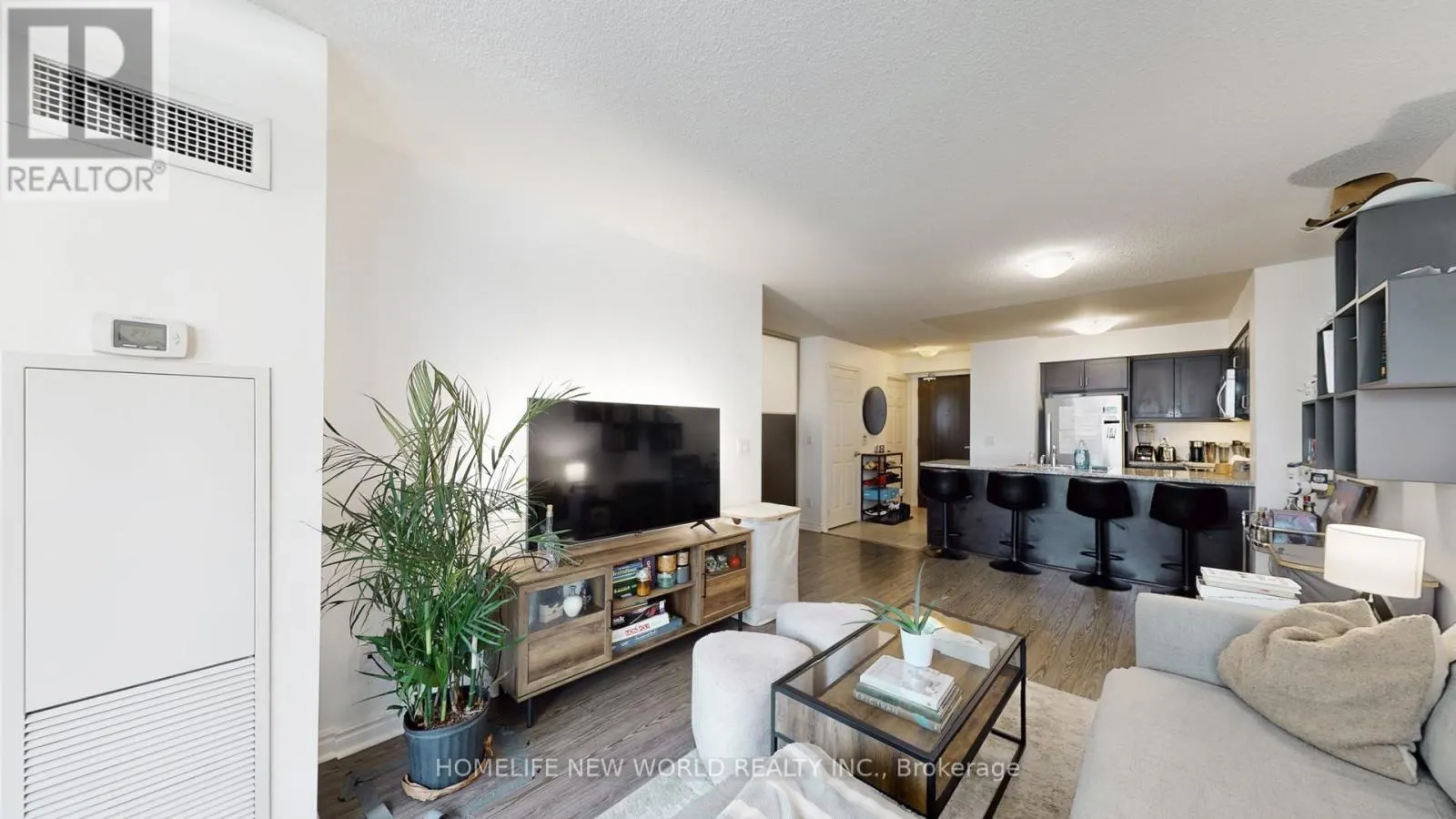 1222 - 25 LOWER SIMCOE STREET