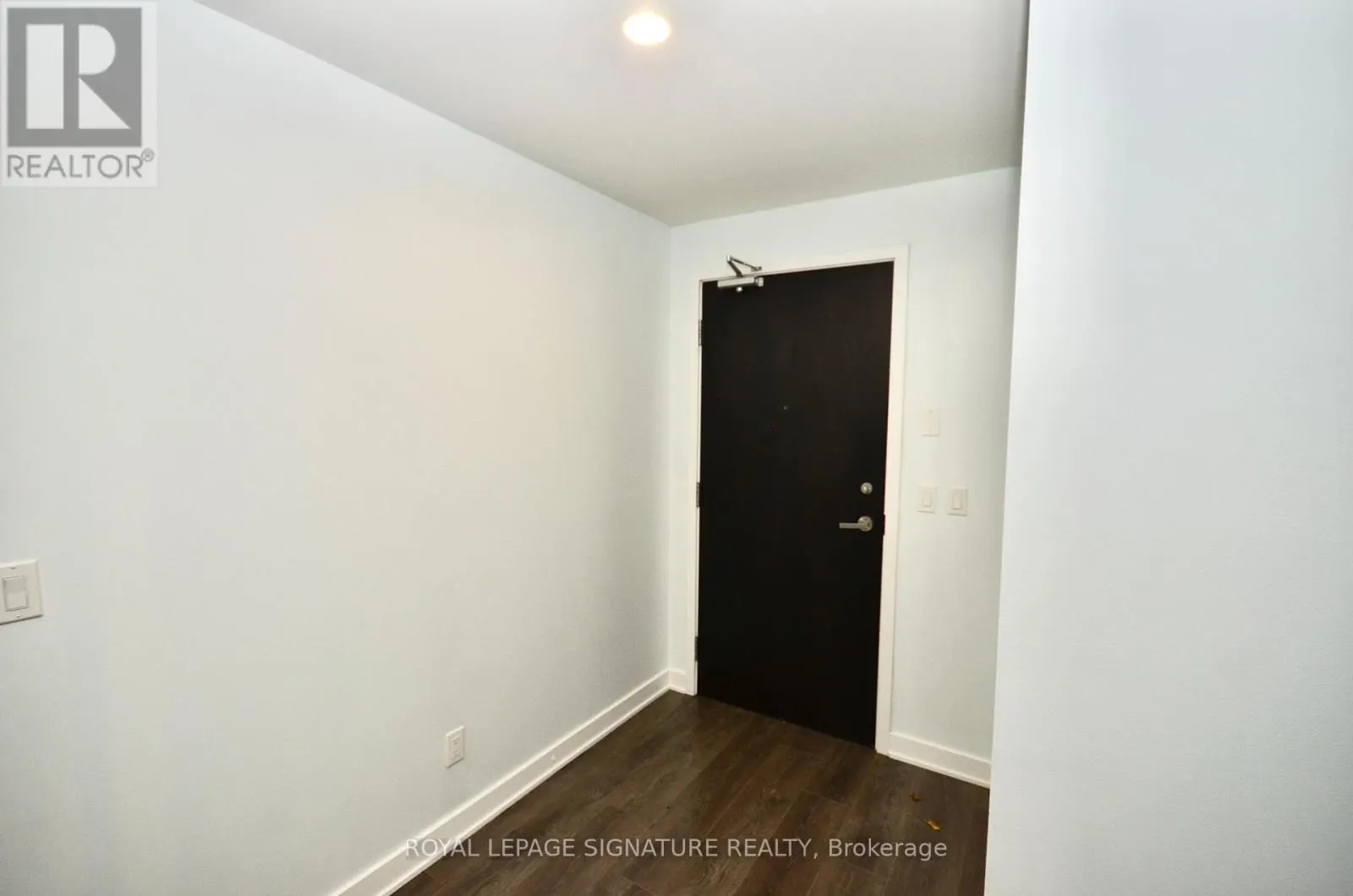 1708 - 170 SUMACH STREET