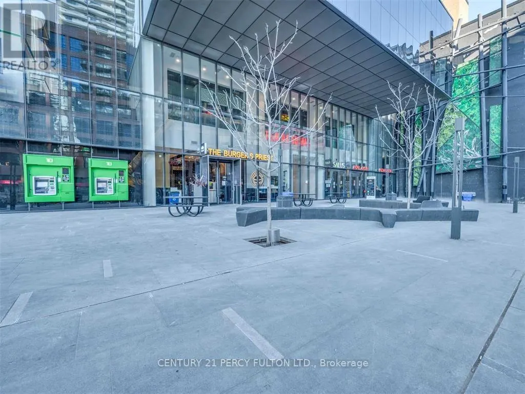 2001 - 8 EGLINTON AVENUE E