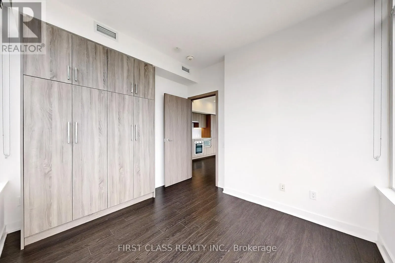 3012 - 19 BATHURST STREET