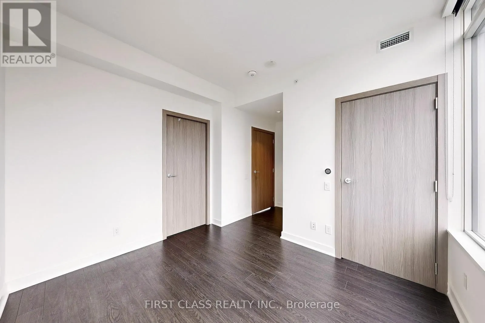3012 - 19 BATHURST STREET