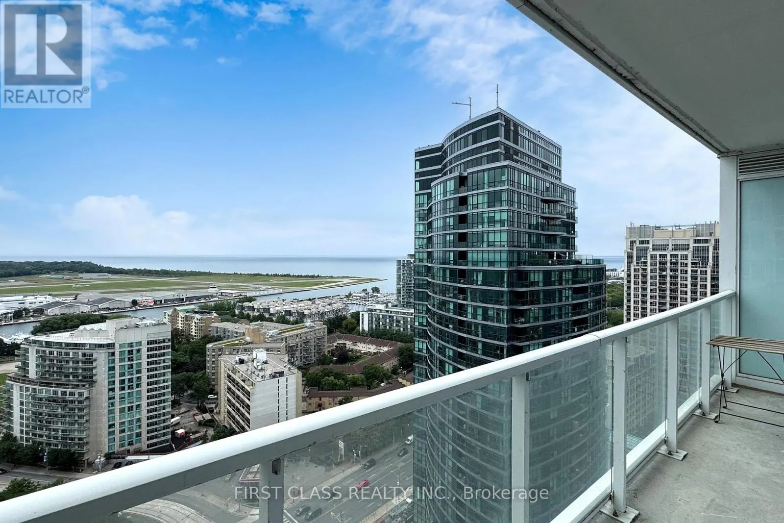 3012 - 19 BATHURST STREET