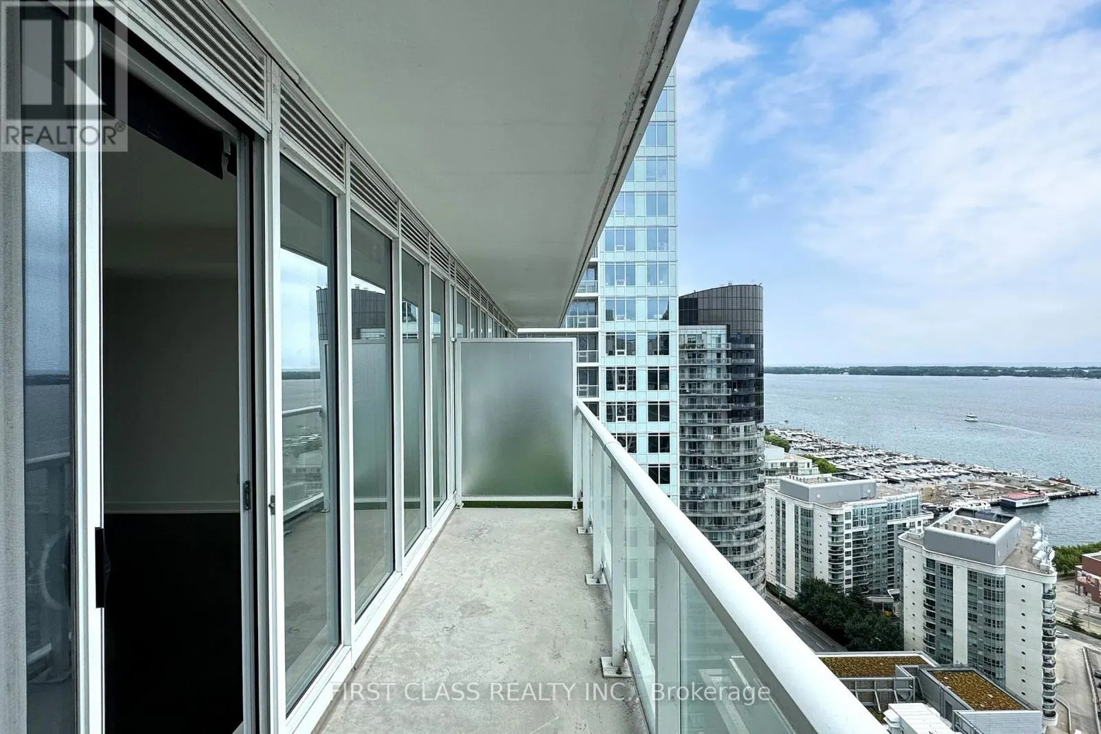 3012 - 19 BATHURST STREET