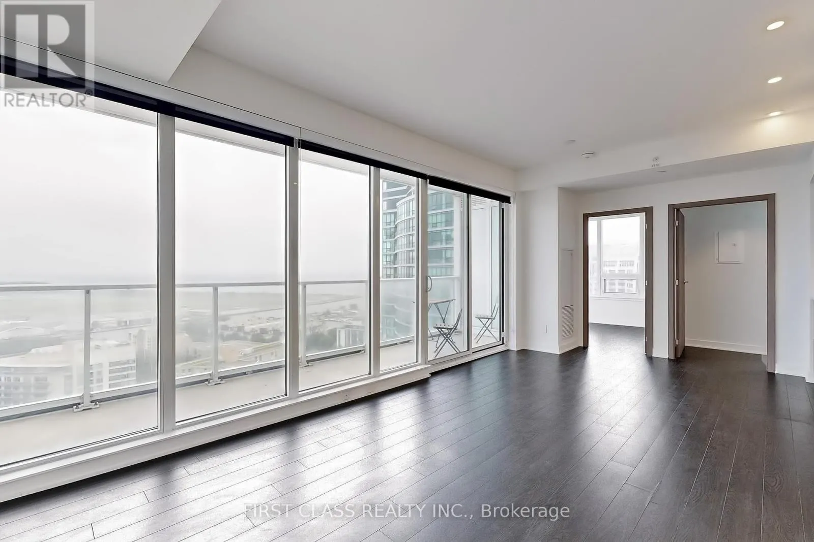 3012 - 19 BATHURST STREET