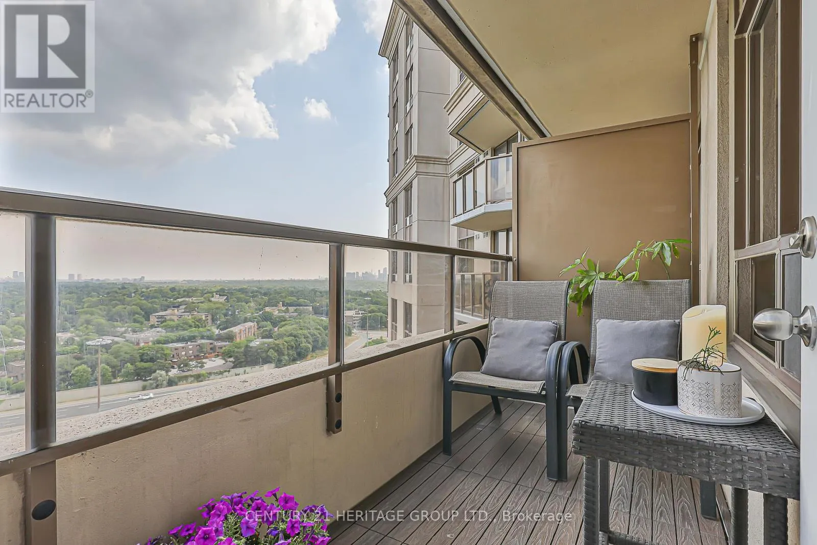 1704 - 78 HARRISON GARDEN BOULEVARD