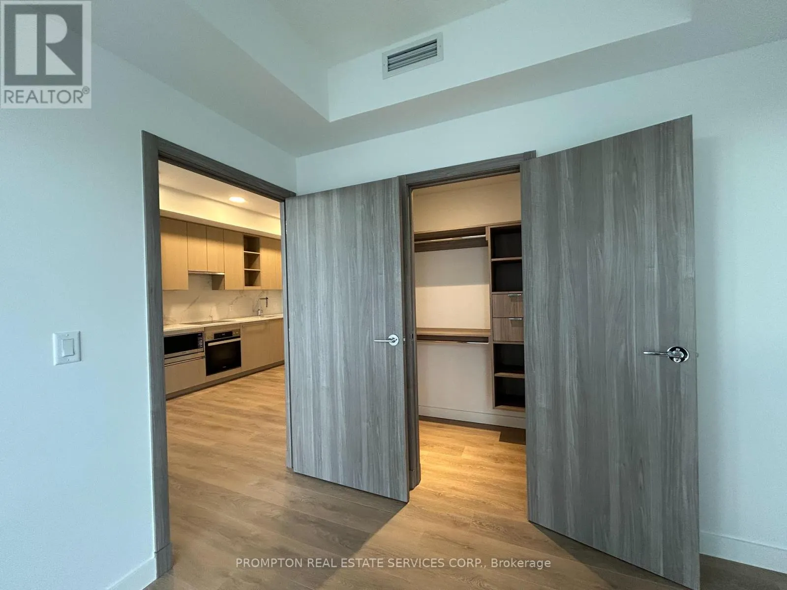1615 - 27 MCMAHON DRIVE