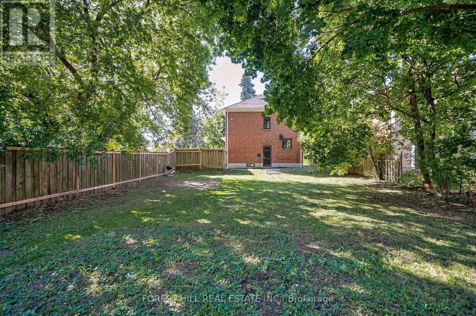 27 WESTGATE BOULEVARD