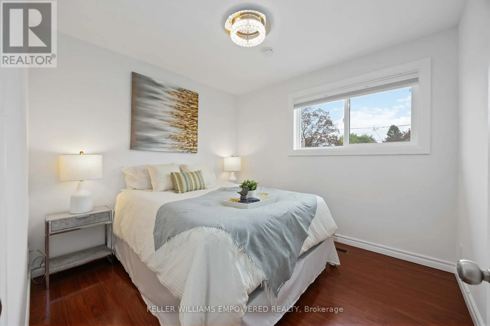 112 KINGSLAKE ROAD