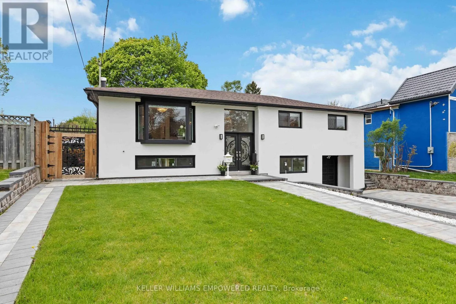 112 KINGSLAKE ROAD