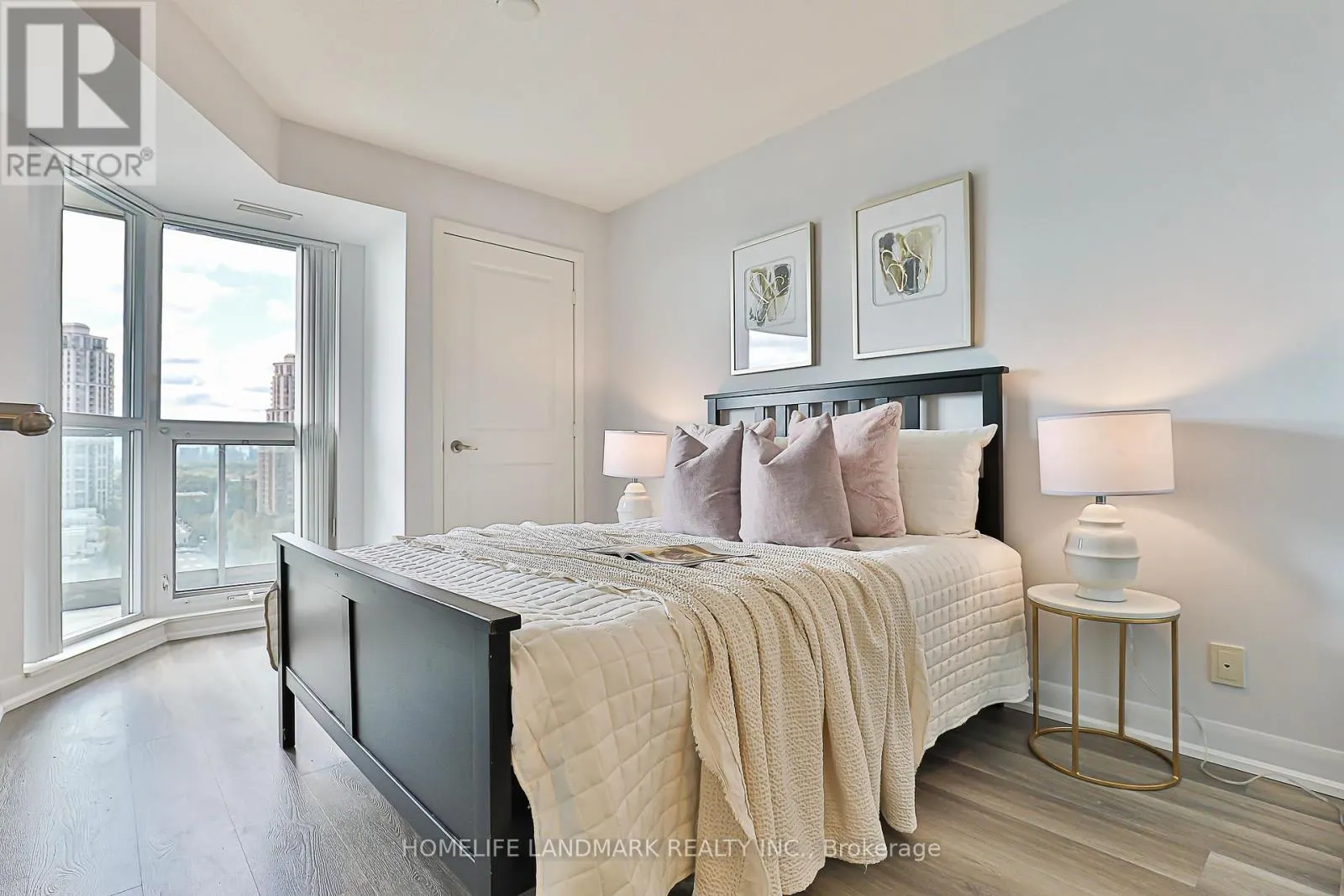 1615 - 17 ANNDALE DRIVE