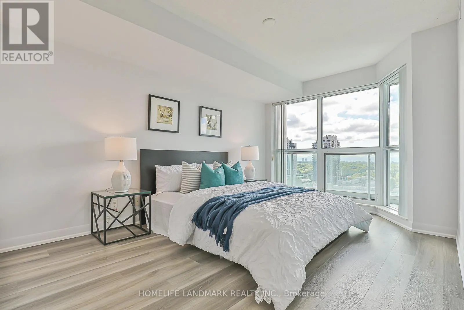 1615 - 17 ANNDALE DRIVE