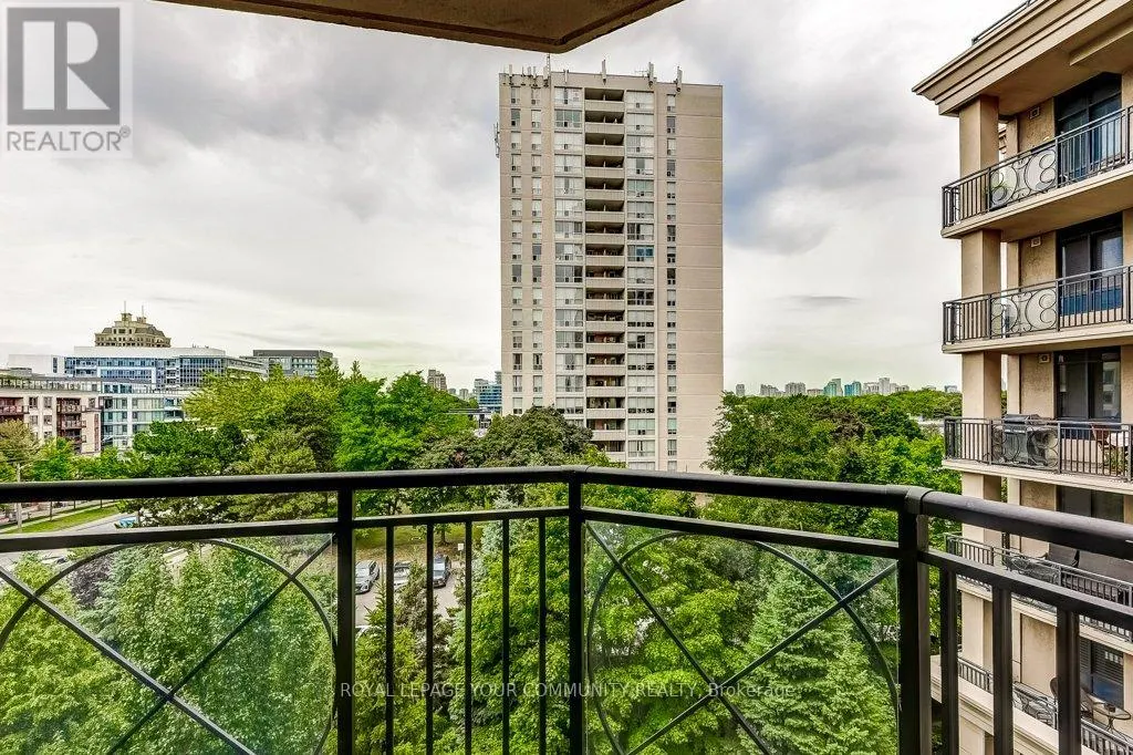 527 - 650 SHEPPARD AVENUE E