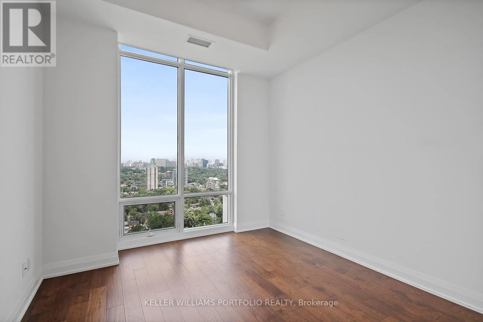 2703 - 1 BEDFORD ROAD